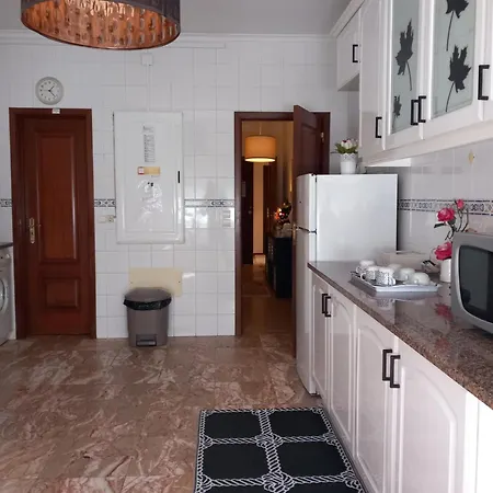 Guerra Junqueiro Guest house 3*