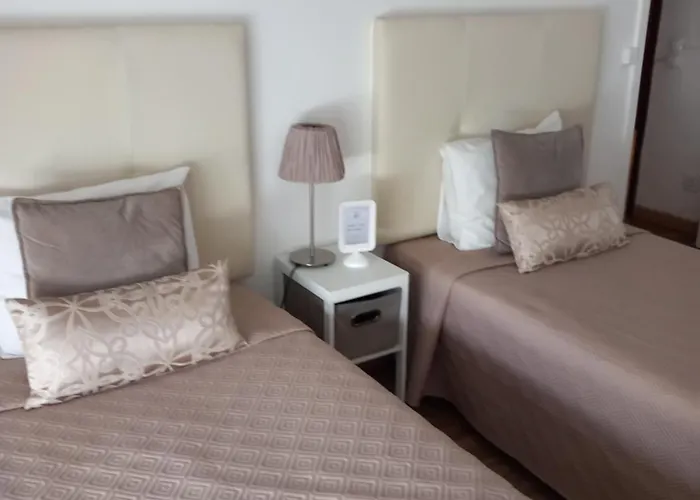 Guerra Junqueiro Pensión Lisboa