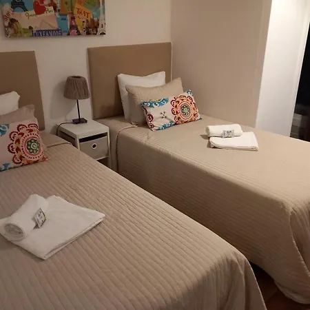Guest house Guerra Junqueiro Lisbon